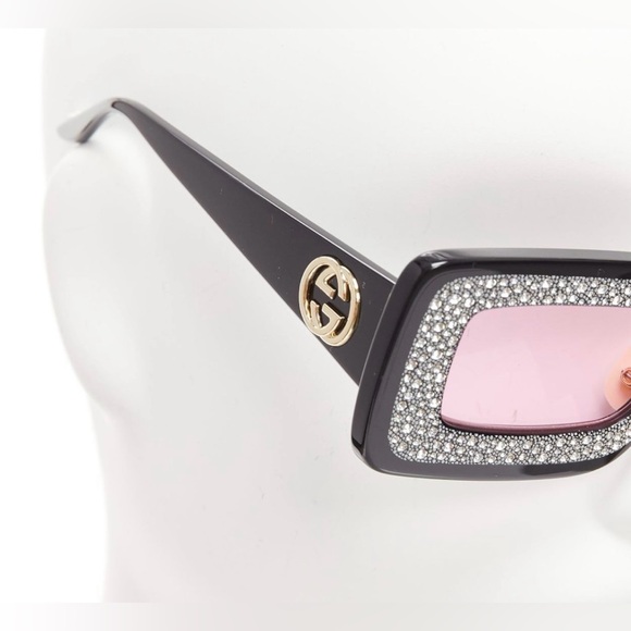🔥100% Authentic Gucci Hollywood Forever Rectangular Sunglasses with Crystals🔥 - Picture 4 of 13